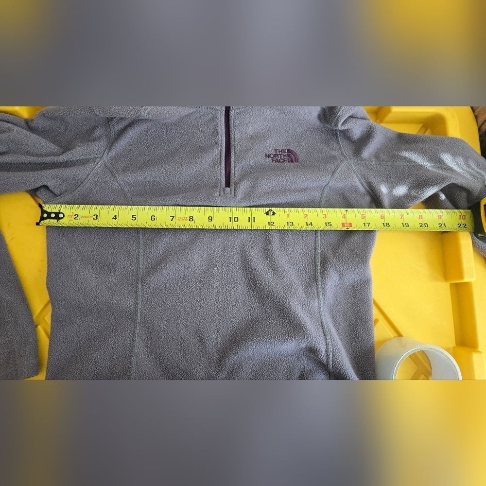 The North Face Lavender Fleece Sweaters -Size S - Picture 3 of 5